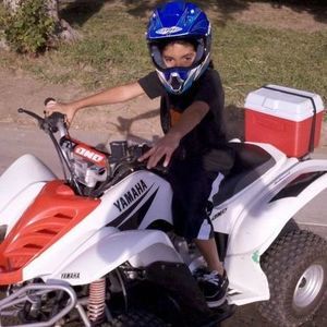 Meet your Posher, Carlos